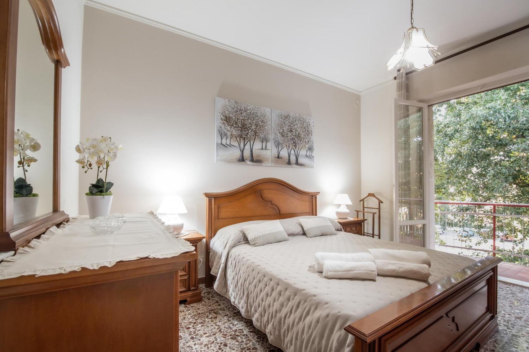 Domus Umberto - Guest House Arezzo Exterior photo